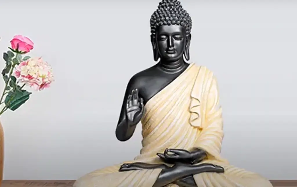 What is the meaning of a Buddha statue?