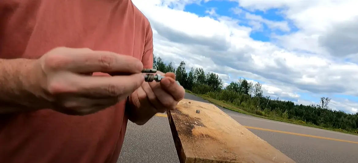 How to Fix Mailbox Door Rivet? WindChimesGuide