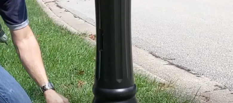 How to Install a Mailbox Post Without Concrete? - WindChimesGuide