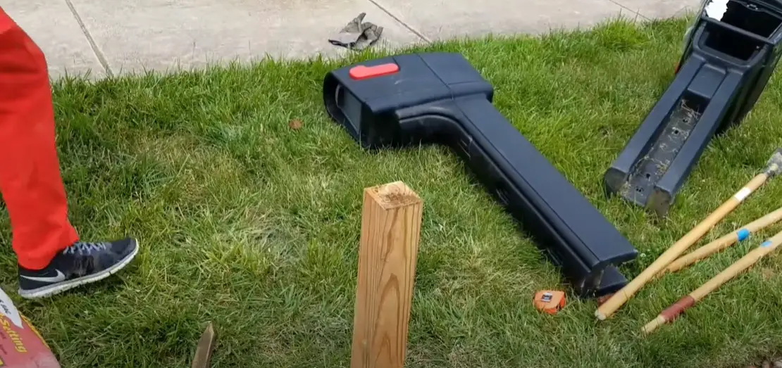 How Much Does It Cost to Replace a Mailbox? WindChimesGuide